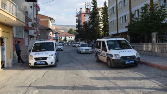 Bir kişiyi silahla yaraladı ardından intihara kalkıştı