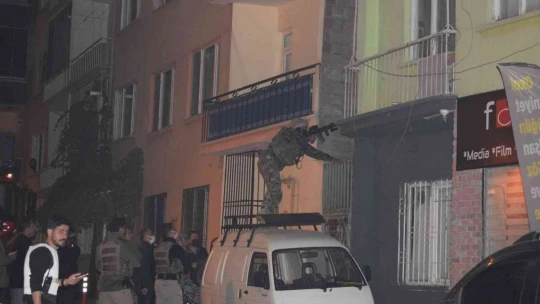 Boşanma aşamasındaki eşi ve çocuklarına korku dolu anlar yaşattı