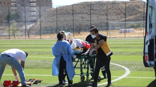 Çapa motoru devrildi: 1 ölü, 2 yaralı