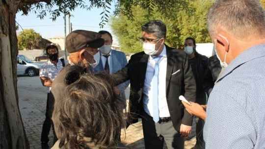 Çat kapı ziyaretten yaşlılar memnun