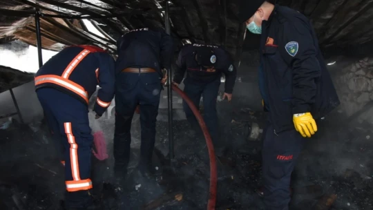 Çatı yangını korkuttu