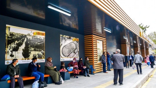 Çilesiz otobüs durağı yenilenerek hizmete sunuldu