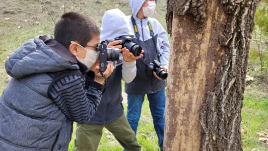 Çocukların fotoğraf merakı