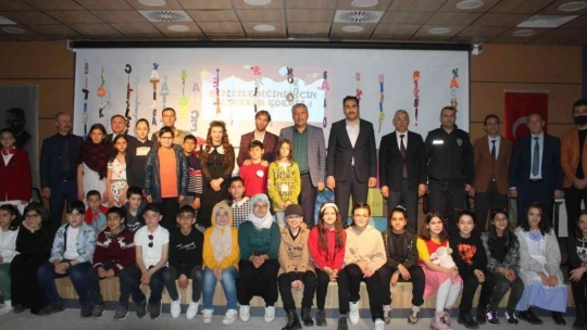 Çocukların tiyatro oyunu ilgi gördü