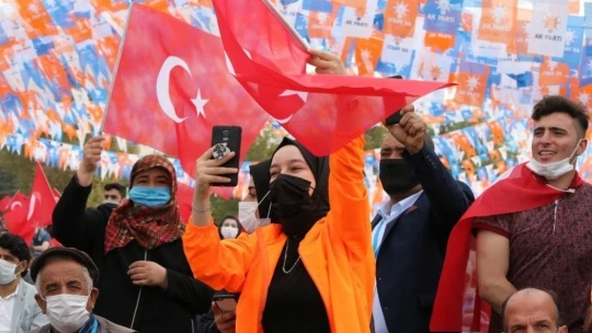 Cumhurbaşkanı Erdoğan'dan Macron ve Wilders'e sert tepki