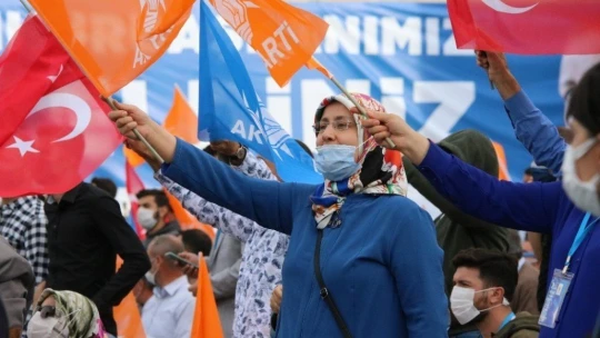 Cumhurbaşkanı Erdoğan'dan Macron ve Wilders'e sert tepki