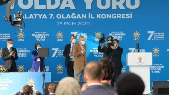 Cumhurbaşkanı Erdoğan'dan Macron ve Wilders'e sert tepki