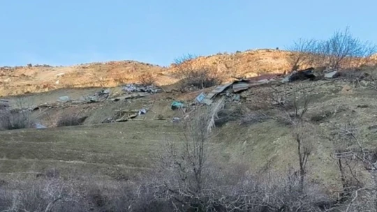 Deprem bölgesi Malatya'da heyelan, bir mezrayı yuttu