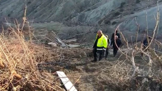 Deprem bölgesi Malatya'da heyelan, bir mezrayı yuttu