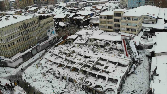 Deprem bölgesi Malatya havadan görüntülendi