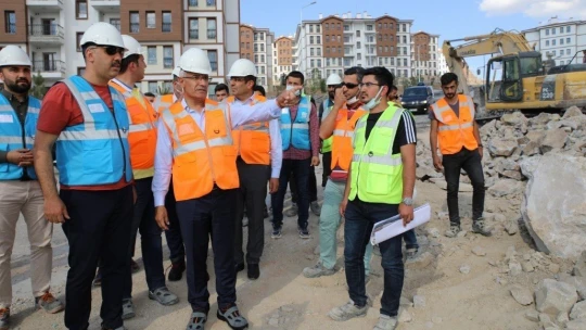 Deprem konutlarında 2 ve 3.etap kura çekimi Temmuz'da