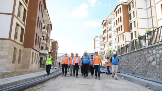 Deprem konutlarında 2 ve 3.etap kura çekimi Temmuz'da