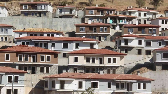 Deprem sonrası Doğanyol yeniden inşa edildi