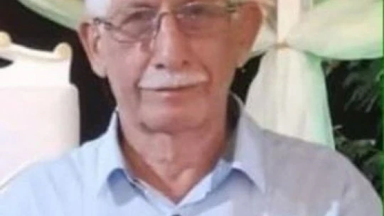 Depremde ölen yaşlı adam memleketinde defnedildi