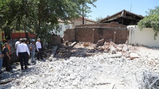 Orduzu Belediye Binası yıkıldı