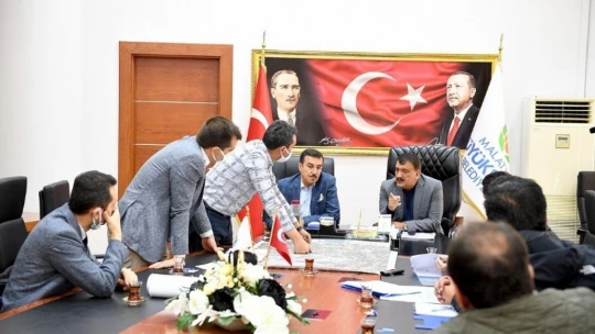 Depremzedeler için yapılan Gelincik Tepesi konutlarında çalışmalar sürüyor