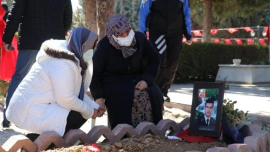 Malatyalı şehidin ailesine taziye ziyareti