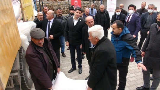 Doğanşehir'de arpa ve buğday tohumu dağıtımına başlandı