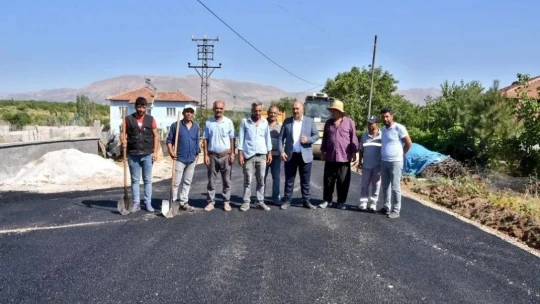 Doğanşehir'de asfalt ve parke çalışması