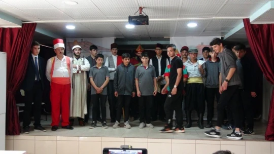 Doğanşehir'de tiyatro festivali