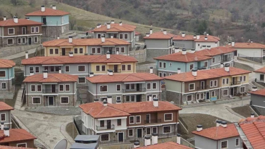 Doğanyol, Sivrice depreminin izlerini 3 yılda sildi