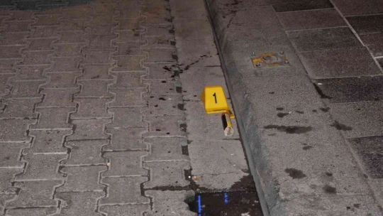 Doğum günü 'meşalesi' elinde patladı