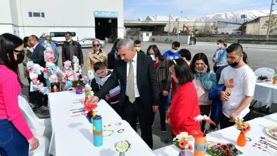 Down sendromlu çocuklar, gönüllü çevre müfettişi oldu
