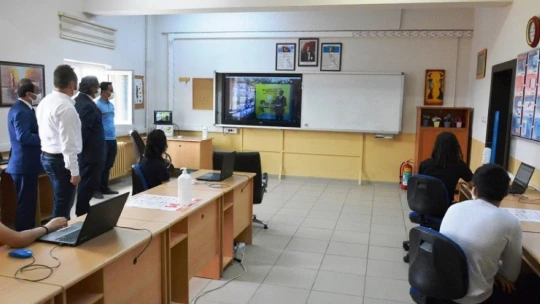 EBA Destek Noktası Turgut Özal Anadolu Lisesi oldu
