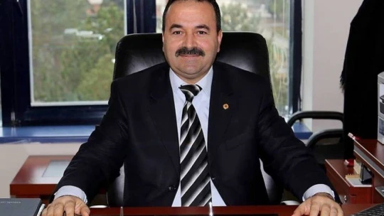 Eğitimci Göğüş koronaya yenildi