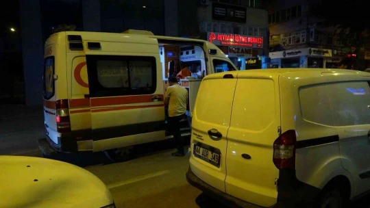 Eğlence merkezinde bıçaklı kavga