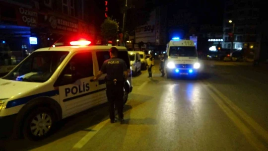 Eğlence merkezinde bıçaklı kavga