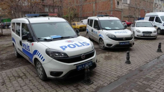 Eğlence merkezinde kanlı kavga: 2 'si ağır 3 yaralı