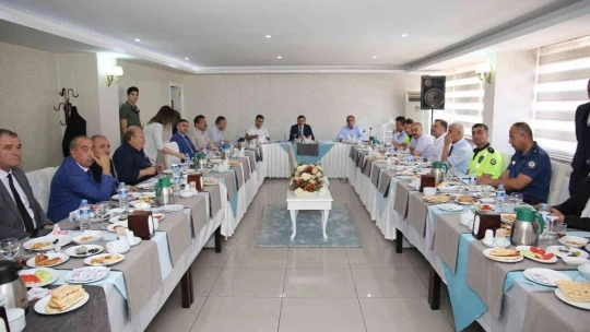 Emniyet Müdürü Dağdeviren Malatya basını ile bir araya geldi