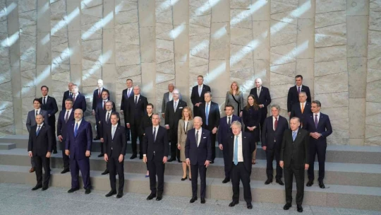 Erdoğan, NATO Liderler Zirvesi'nde aile fotoğrafı çekimine katıldı