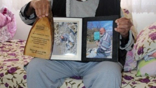 Eserlere eser katan taş ustasına vefa