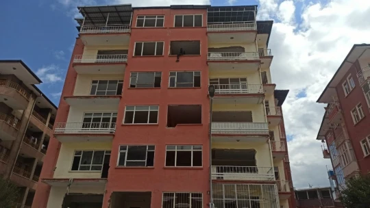 Eşi boşanma davası açınca intihar etmek istedi