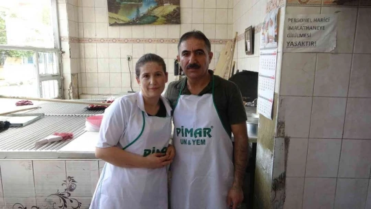 Eşine yardıma gitti usta oldu