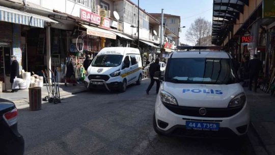 Esnafın silahlı kavgasında kan aktı