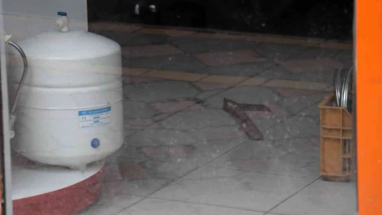 Esnafların baltalı bıçaklı kavgasında yaralılar var