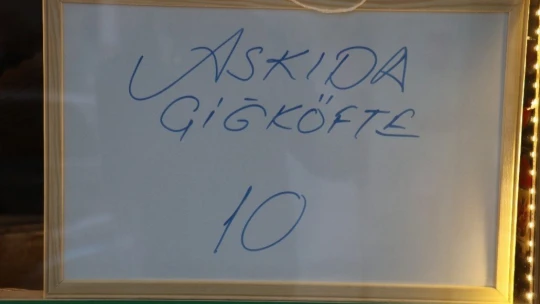 Esnaftan askıda çiğköfte kampanyası