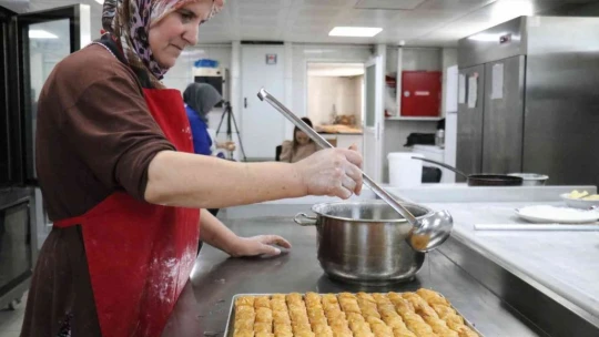 Ev baklavasında bayram yoğunluğu
