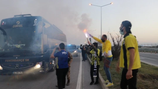 Fenerbahçe'ye Malatya'da coşkulu karşılama