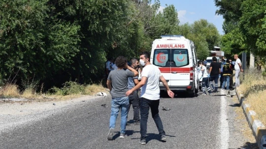Film gibi kovalamacada biri polis 3 kişi yaralandı