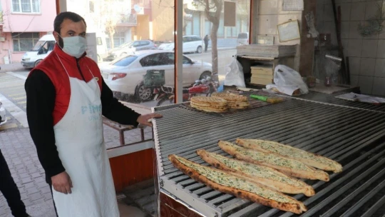 Fırınlardan evlere ekmek servisi