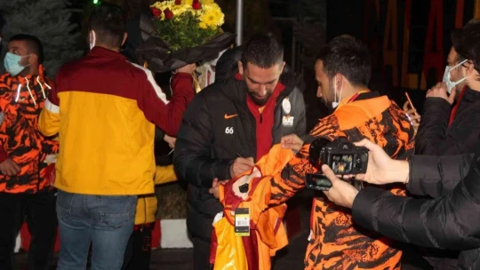 Galatasaray'a Malatya'da coşkulu karşılama