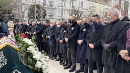 Galatasaray'ın eski başkanı Selahattin Beyazıt son yolculuğuna uğurlandı