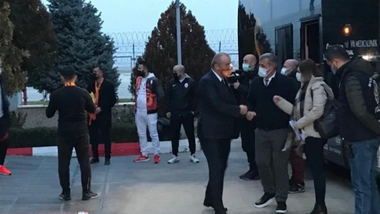 Galatasaray, kupa maçı için Malatya'da