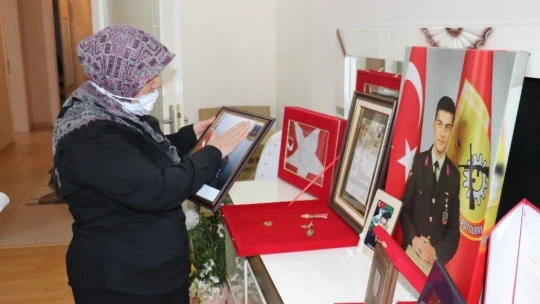 Şehit ailesinden CHP ve HDP'ye tepkili