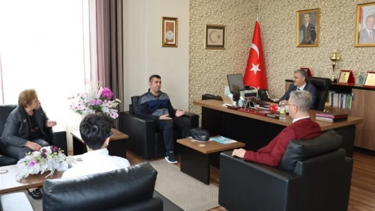 Genç şampiyon olimpiyatlara hazırlanıyor