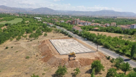 Gençler istedi, Başkan Çınar yerine getiriyor